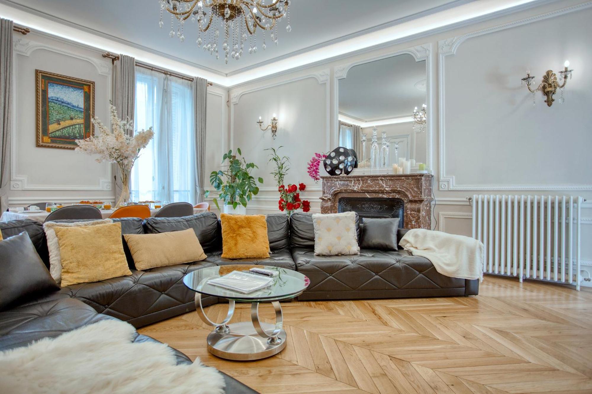 Luxueux 200M2 5Ch Champs Elysees A 1Min Perle Rare Παρίσι Εξωτερικό φωτογραφία